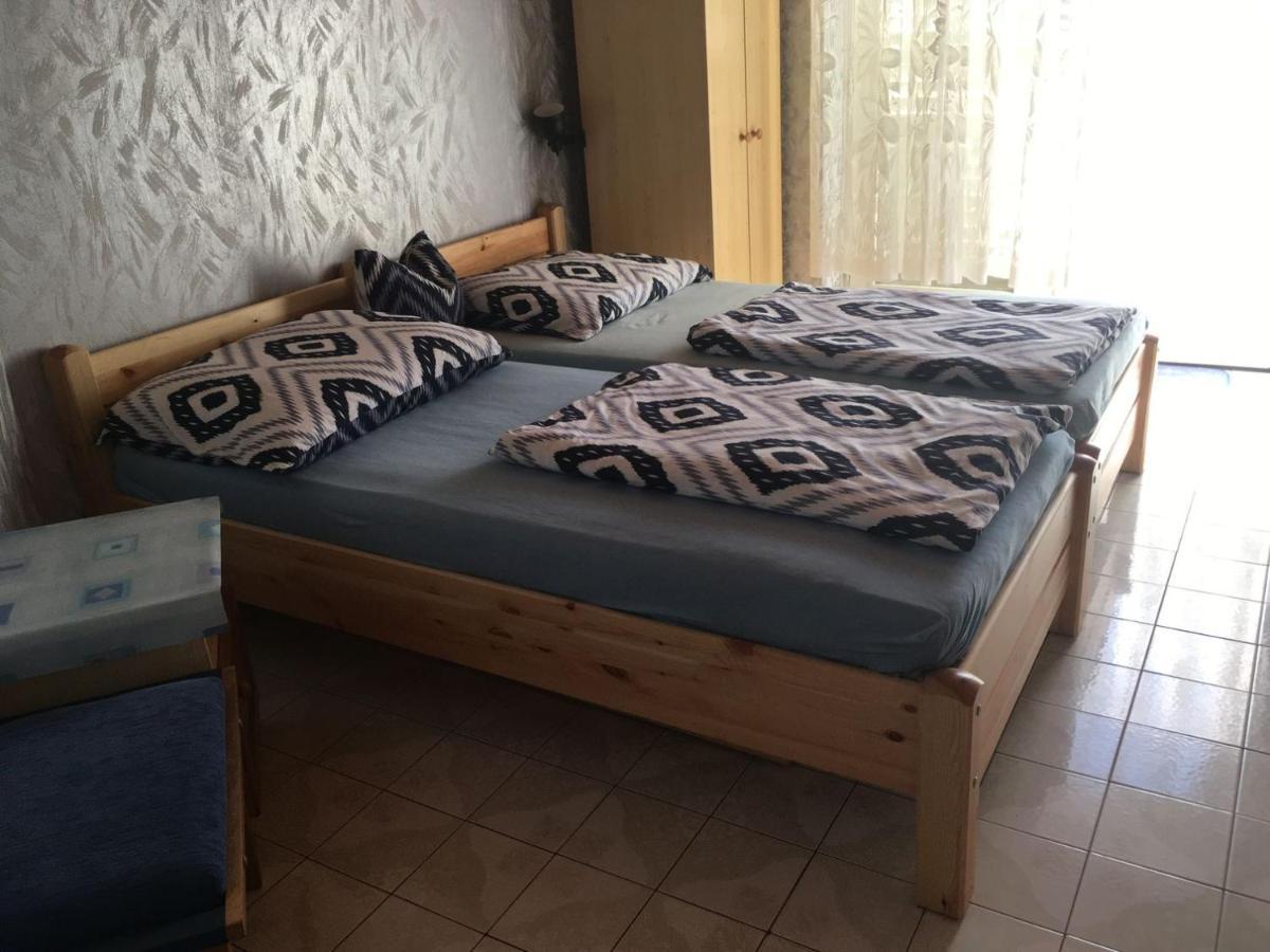 Gizella Haz Apartment Кестели Екстериор снимка